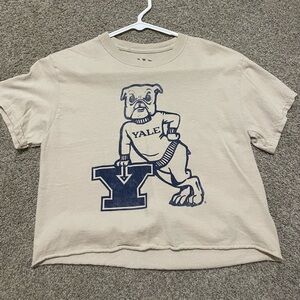Women’s Yale t-shirt